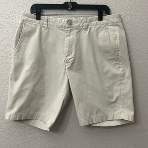 BONOBOS Men’s Chino Shorts with Snap-Lock Button Size 34 / 9” in Millstones